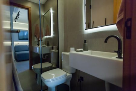 Apartamento à venda com 130m², 2 quartos e 2 vagas Apartamento à venda com 130m², 2 quartos e 2 vagasLavabo