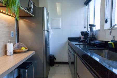 Apartamento à venda com 130m², 2 quartos e 2 vagas Apartamento à venda com 130m², 2 quartos e 2 vagasCozinha