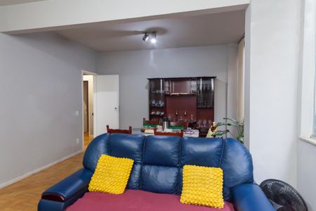 Apartamento à venda com 96m², 3 quartos e 1 vagaSala