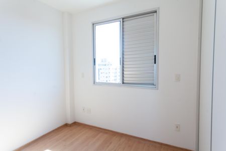 Apartamento à venda com 90m², 3 quartos e 2 vagas Apartamento à venda com 90m², 3 quartos e 2 vagasSuíte