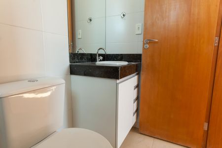 Apartamento à venda com 90m², 3 quartos e 2 vagas Apartamento à venda com 90m², 3 quartos e 2 vagasBanheiro da Suíte