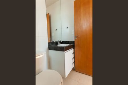 Apartamento à venda com 90m², 3 quartos e 2 vagas Apartamento à venda com 90m², 3 quartos e 2 vagasBanheiro da Suíte