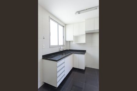 Apartamento à venda com 90m², 3 quartos e 2 vagas Apartamento à venda com 90m², 3 quartos e 2 vagasCozinha
