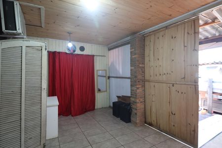 Casa à venda com 45m², 1 quarto e 1 vagaSala 2