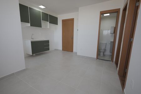 Sala de apartamento para alugar com 2 quartos, 36m² em Vila Palmares, Santo André