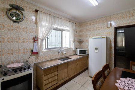 Casa à venda com 120m², 3 quartos e 2 vagas Casa à venda com 120m², 3 quartos e 2 vagasCozinha