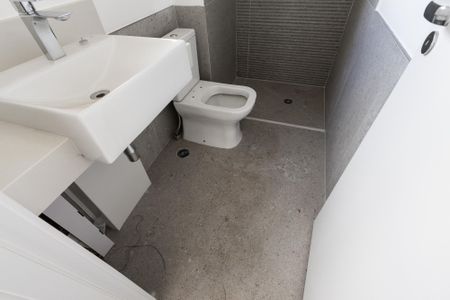 Apartamento para alugar com 73m², 2 quartos e 1 vaga Apartamento para alugar com 73m², 2 quartos e 1 vagaBanheiro Suíte 1