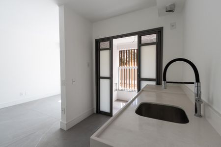 Apartamento para alugar com 73m², 2 quartos e 1 vaga Apartamento para alugar com 73m², 2 quartos e 1 vagaCozinha