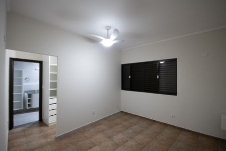 Casa à venda com 277m², 3 quartos e 2 vagas Casa à venda com 277m², 3 quartos e 2 vagasSuíte