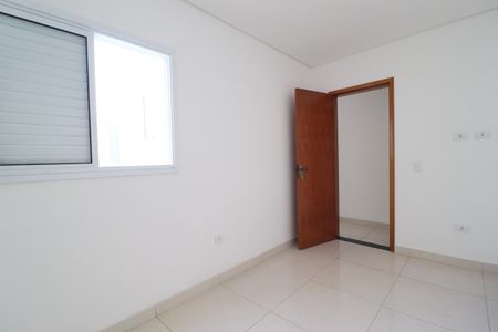 Apartamento para alugar com 123m², 2 quartos e 4 vagasQuarto