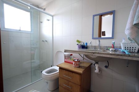 Apartamento à venda com 126m², 3 quartos e 3 vagasBanheiro da Suíte 3