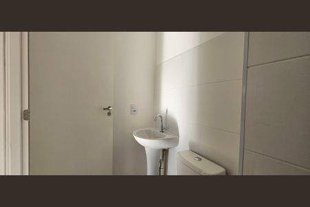 Apartamento para alugar com 37m², 2 quartos e sem vaga Apartamento para alugar com 37m², 2 quartos e sem vagaBanheiro Social