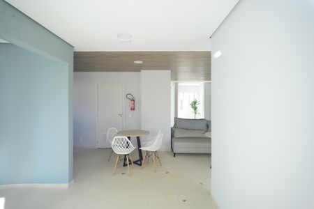 Apartamento para alugar com 37m², 2 quartos e sem vagaÁrea comum