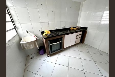 Apartamento à venda com 44m², 2 quartos e sem vaga Apartamento à venda com 44m², 2 quartos e sem vagaCozinha e Área de Serviço