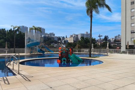 Apartamento à venda com 97m², 3 quartos e 2 vagasÁrea comum - Piscina