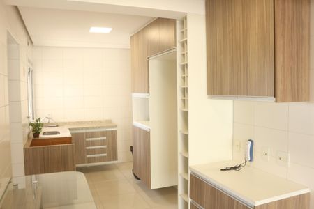 Apartamento à venda com 97m², 3 quartos e 2 vagasCozinha
