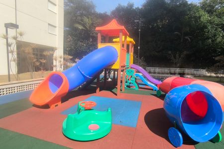 Apartamento à venda com 97m², 3 quartos e 2 vagasÁrea comum - Playground