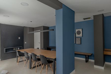 Apartamento à venda com 42m², 2 quartos e 1 vaga Apartamento à venda com 42m², 2 quartos e 1 vagaÁrea Comum - Coworking