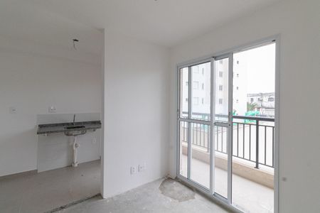 Apartamento à venda com 42m², 2 quartos e 1 vaga Apartamento à venda com 42m², 2 quartos e 1 vagaSala e Cozinha
