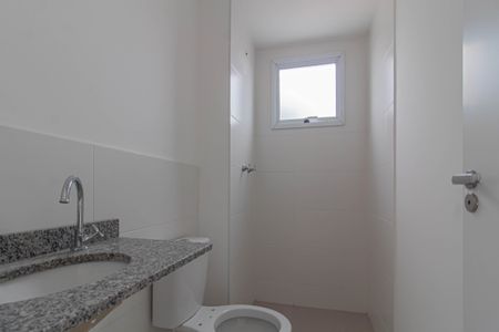 Apartamento à venda com 42m², 2 quartos e 1 vaga Apartamento à venda com 42m², 2 quartos e 1 vagaBanheiro
