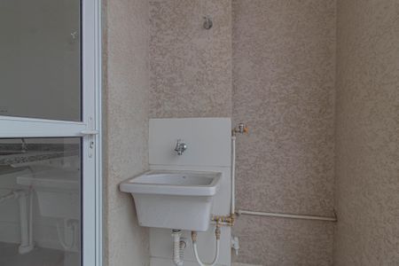 Apartamento à venda com 42m², 2 quartos e 1 vaga Apartamento à venda com 42m², 2 quartos e 1 vagaÁrea de Serviço