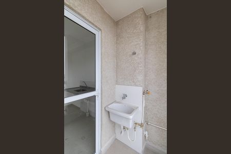 Apartamento à venda com 42m², 2 quartos e 1 vaga Apartamento à venda com 42m², 2 quartos e 1 vagaVaranda e Área de Serviço