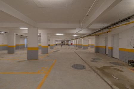 Apartamento à venda com 42m², 2 quartos e 1 vaga Apartamento à venda com 42m², 2 quartos e 1 vagaÁrea Comum - Estacionamento