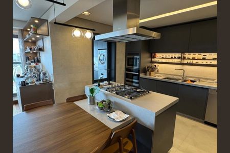 Apartamento à venda com 167m², 3 quartos e 2 vagas Apartamento à venda com 167m², 3 quartos e 2 vagasFoto 18