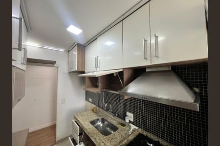 Apartamento à venda com 70m², 2 quartos e 1 vagaCozinha