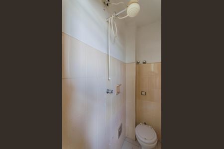 Apartamento à venda com 77m², 3 quartos e sem vaga Apartamento à venda com 77m², 3 quartos e sem vagaBanheiro de serviço