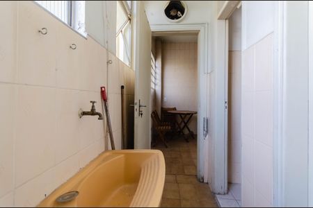 Apartamento à venda com 77m², 3 quartos e sem vaga Apartamento à venda com 77m², 3 quartos e sem vagaÁrea de Serviço