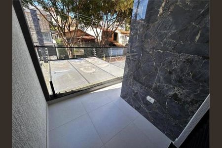 Casa à venda com 160m², 3 quartos e 2 vagas