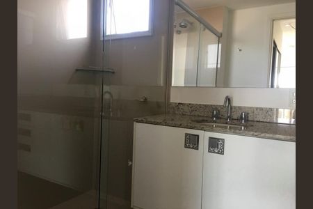 Apartamento à venda com 221m², 4 quartos e 3 vagas