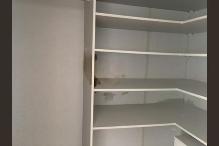 Apartamento à venda com 221m², 4 quartos e 3 vagas