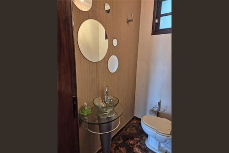 Casa à venda com 303m², 3 quartos e 4 vagas