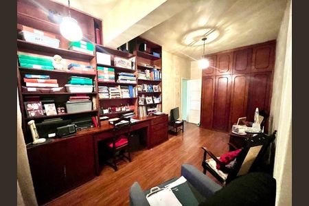 Apartamento à venda com 135m², 3 quartos e 1 vaga