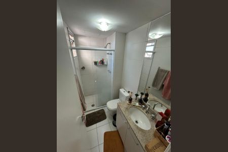 Apartamento à venda com 65m², 2 quartos e 1 vaga