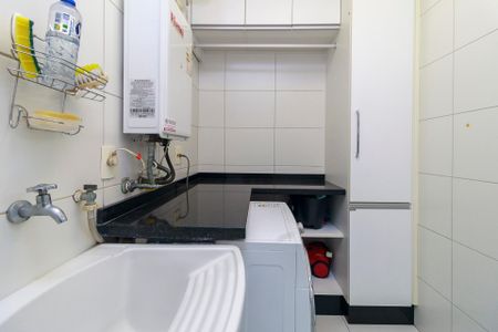 Apartamento à venda com 147m², 4 quartos e 2 vagas Apartamento à venda com 147m², 4 quartos e 2 vagasÁrea de Serviço