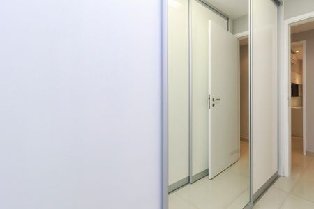 Apartamento à venda com 147m², 4 quartos e 2 vagas Apartamento à venda com 147m², 4 quartos e 2 vagasSuíte 1