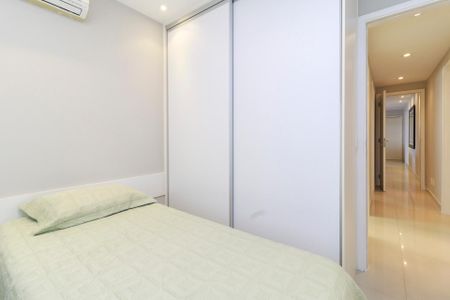 Apartamento à venda com 147m², 4 quartos e 2 vagas Apartamento à venda com 147m², 4 quartos e 2 vagasSuíte 2