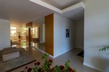 Apartamento à venda com 147m², 4 quartos e 2 vagas Apartamento à venda com 147m², 4 quartos e 2 vagasHall Social