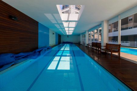 Apartamento à venda com 147m², 4 quartos e 2 vagas Apartamento à venda com 147m², 4 quartos e 2 vagasPiscina Coberta