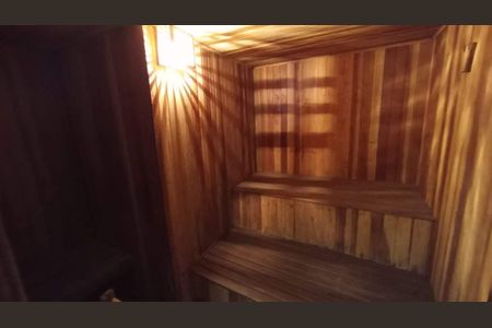 Casa à venda com 657m², 4 quartos e 7 vagasÁrea Externa