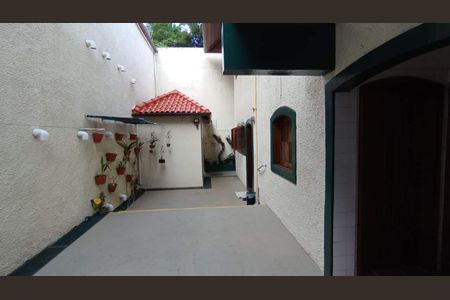 Casa à venda com 657m², 4 quartos e 7 vagasÁrea Externa