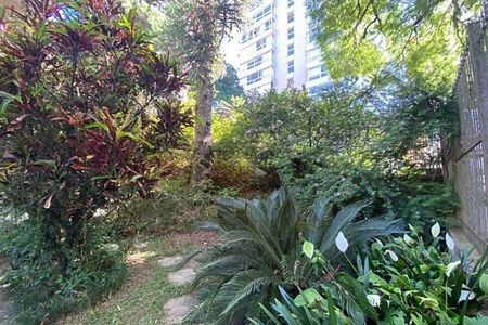 Casa à venda com 300m², 5 quartos e 2 vagas