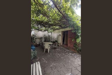 Casa à venda com 300m², 5 quartos e 2 vagas