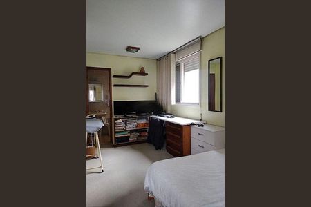 Casa à venda com 300m², 5 quartos e 2 vagas