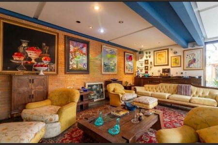 Casa à venda com 579m², 3 quartos e 5 vagas