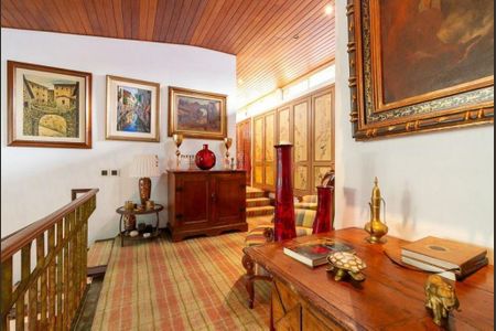 Casa à venda com 579m², 3 quartos e 5 vagas