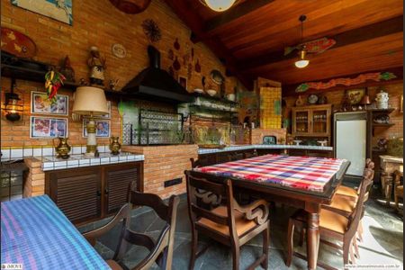 Casa à venda com 579m², 3 quartos e 5 vagas